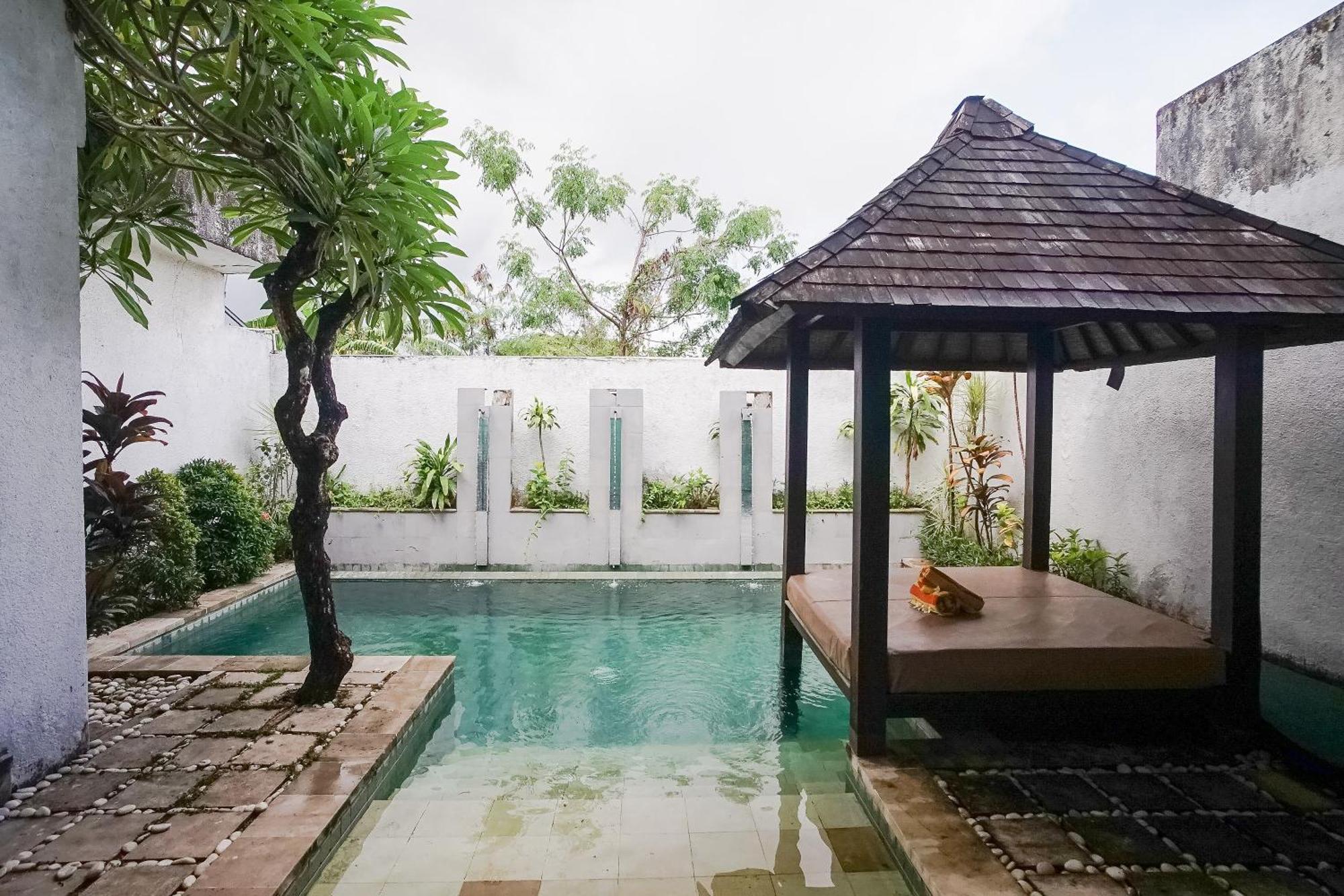 Queen rose villa&spa Jimbaran Extérieur photo